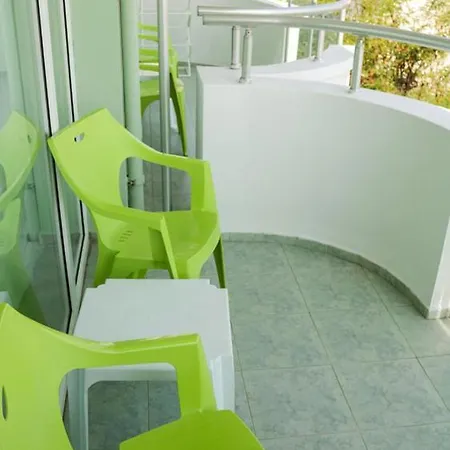 Hotel Хотел Марта Приморско 2*